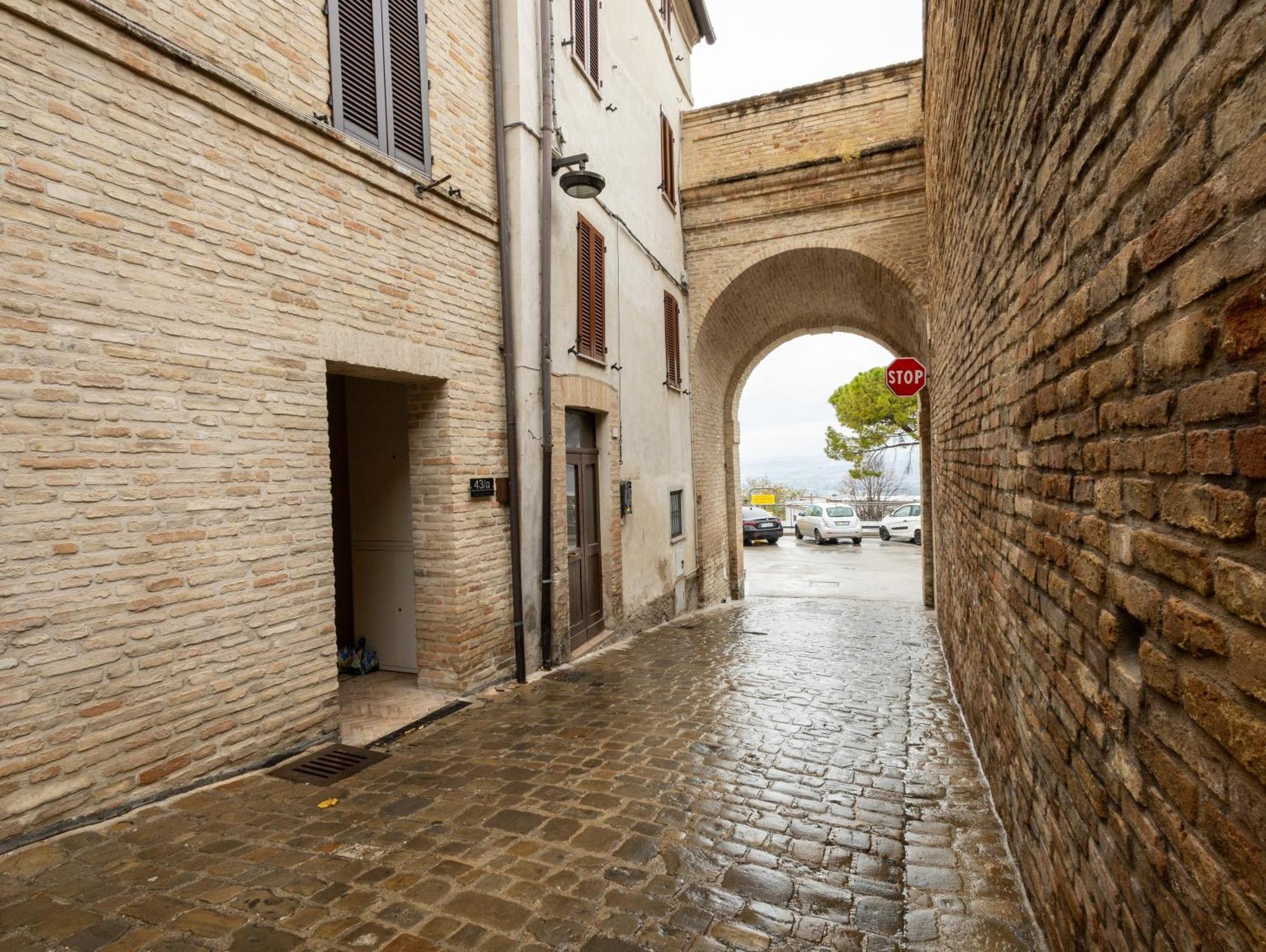 Maison All'Arco Corridonia Esterno foto